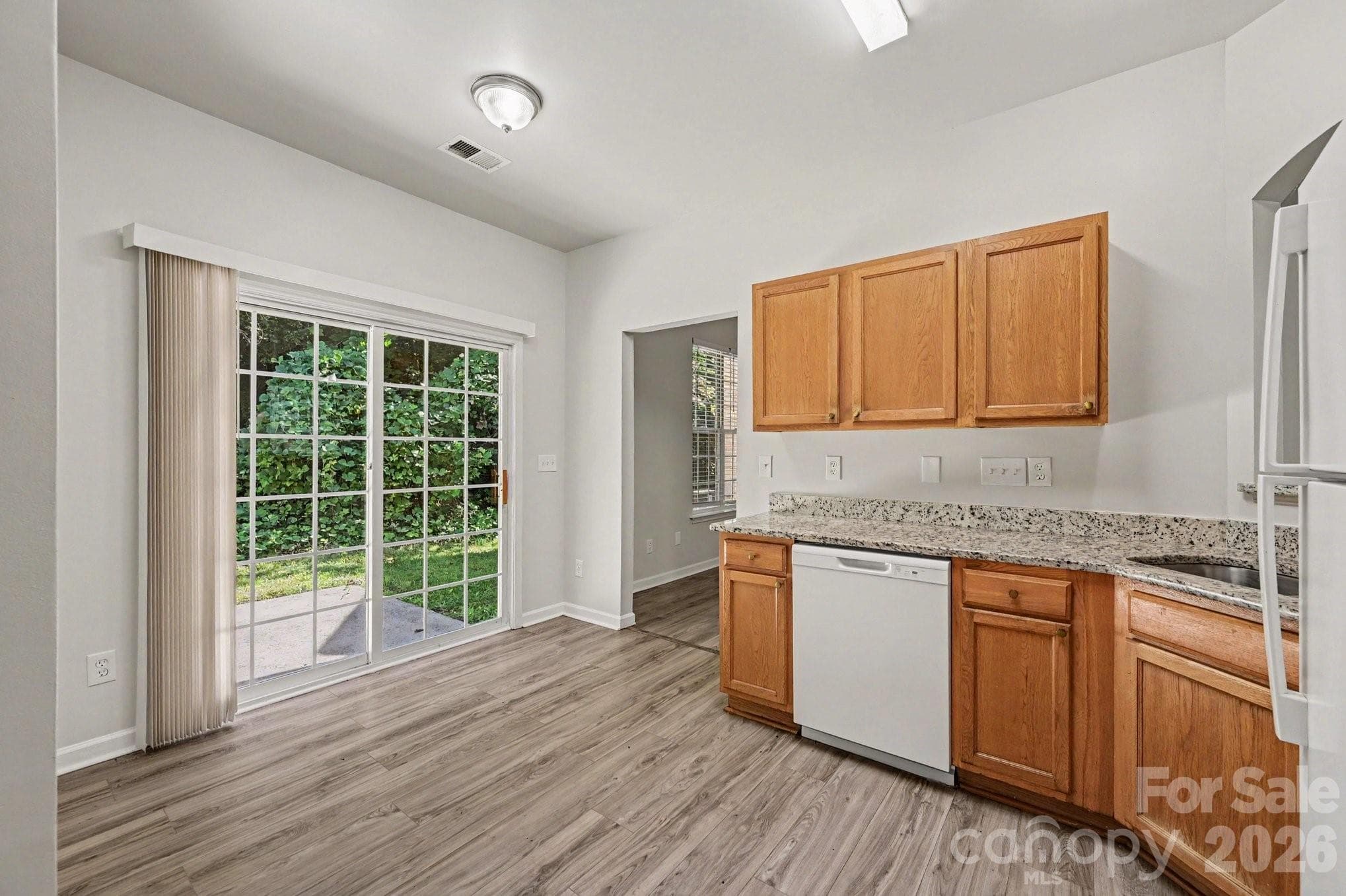 Single Family Residence at 4731 Canipe Drive, Charlotte, photo 11 of 26