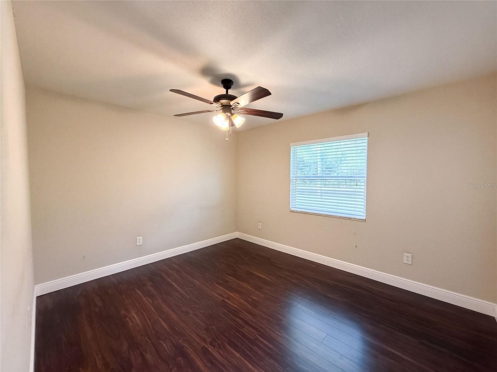 Single Family Residence at 881 VICKSBURG ST, DELTONA, photo 12 of 25