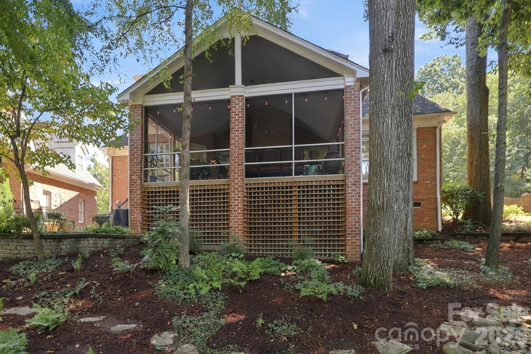 Single Family Residence at 3716 Eastover Hills Court, Charlotte, photo 5 of 26