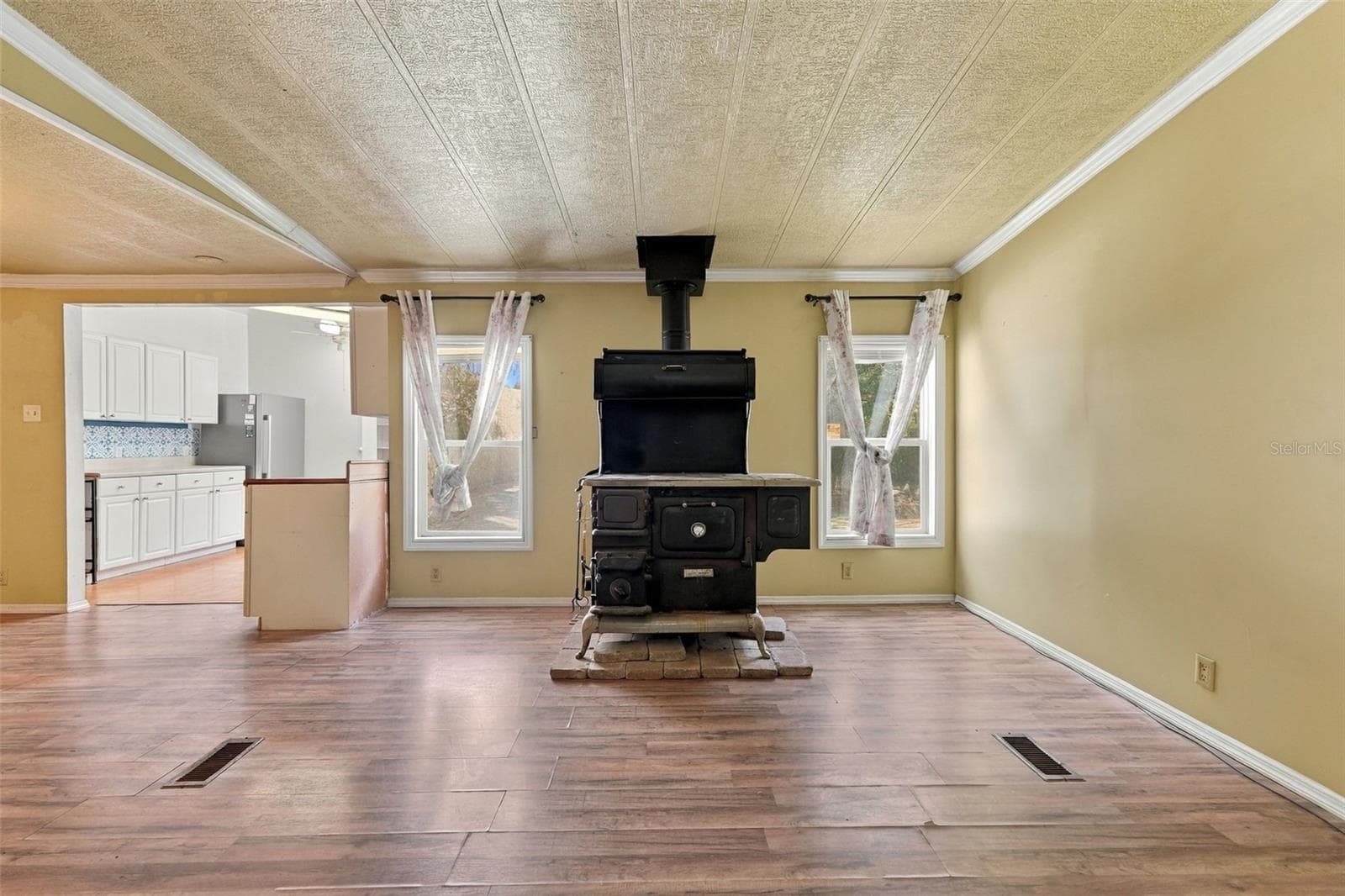 Manufactured Home at 4700 BERRY CT, KEYSTONE HEIGHTS, photo 7 of 35