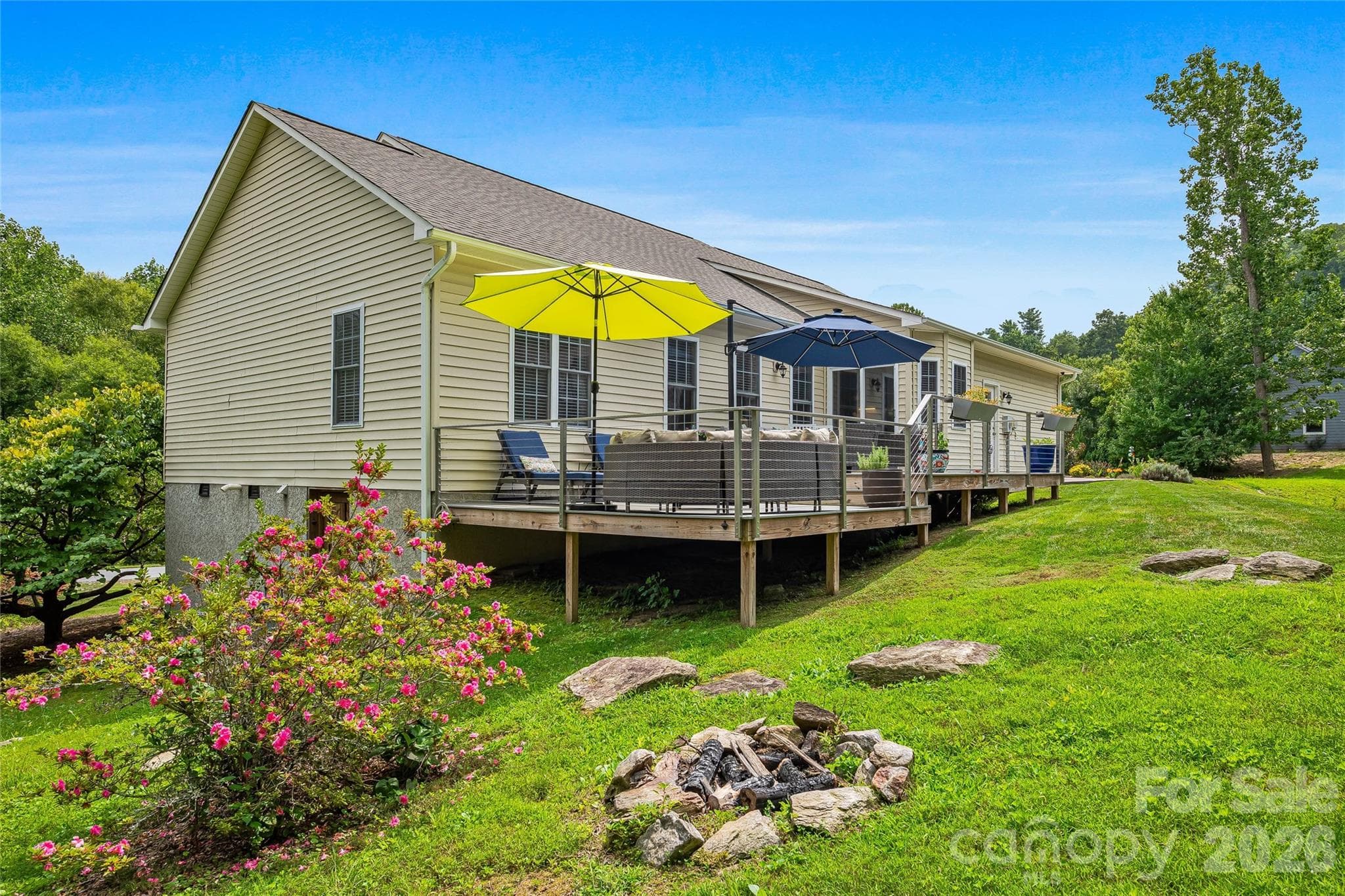 Single Family Residence at 79 Mill Pond Way, Hendersonville, photo 32 of 39