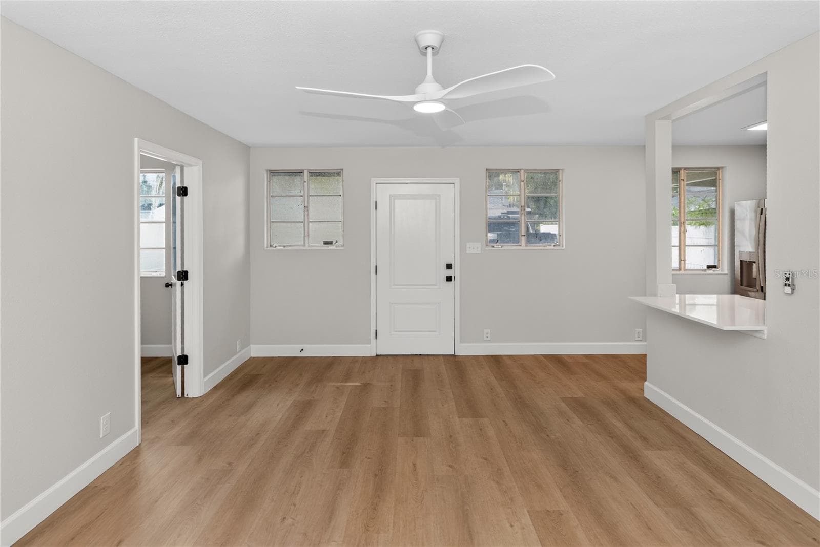Single Family Residence at 721.5 SEMINOLE AVE, ORLANDO, photo 13 of 23