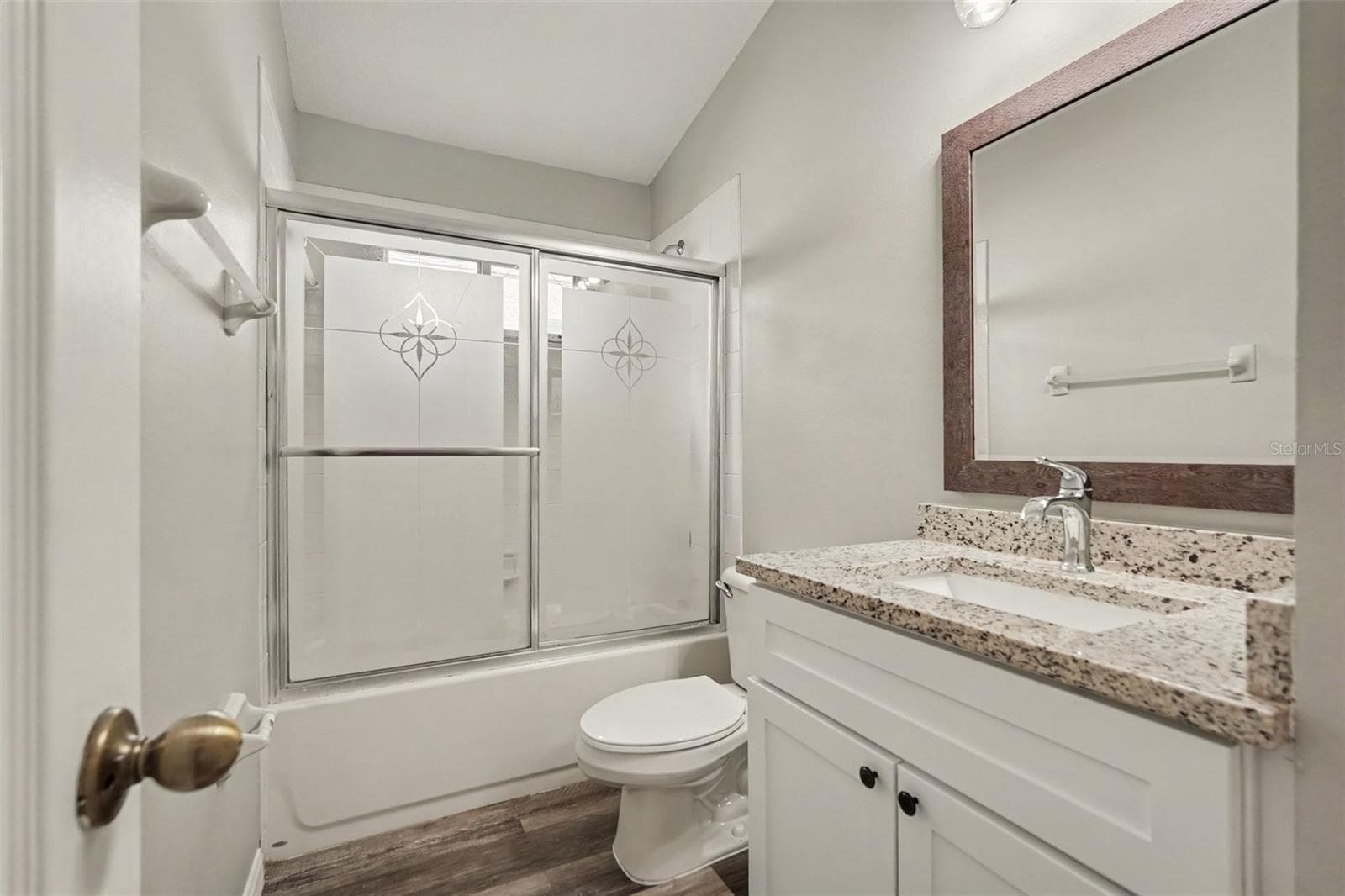 Single Family Residence at 4204 MORNING BREEZE CT, TAMPA, photo 14 of 16