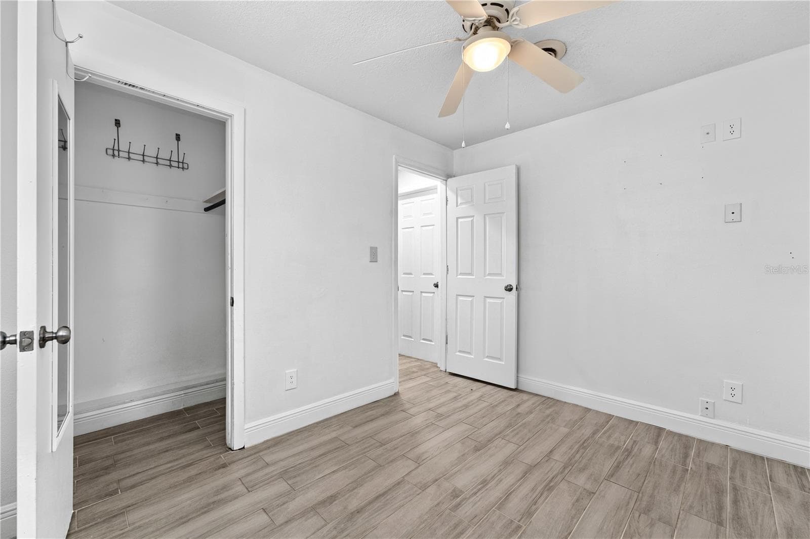 Single Family Residence at 1020 GRAYSON DR, ORLANDO, photo 31 of 49