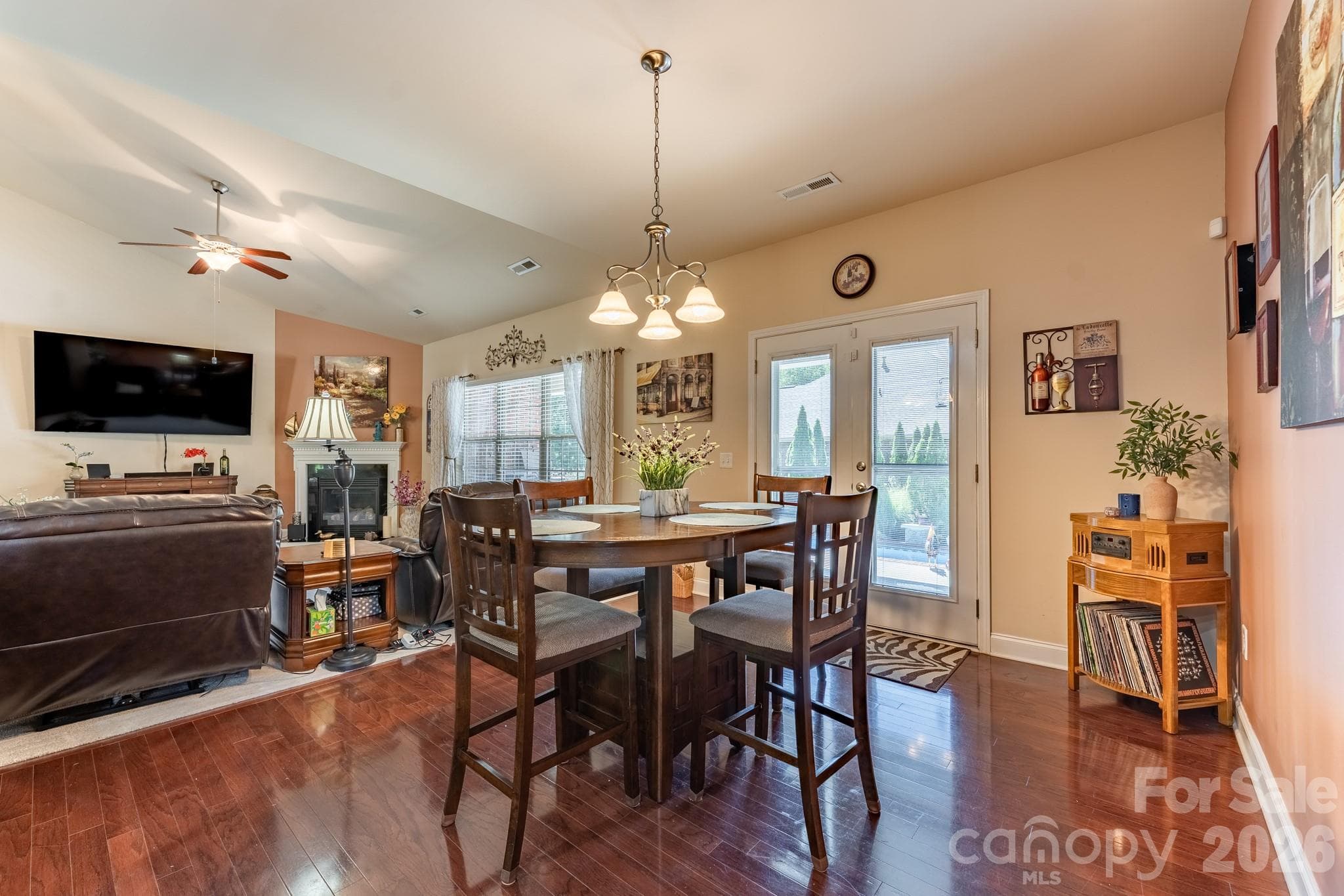 Single Family Residence at 2581 Flintshire Lane, Gastonia, photo 19 of 45
