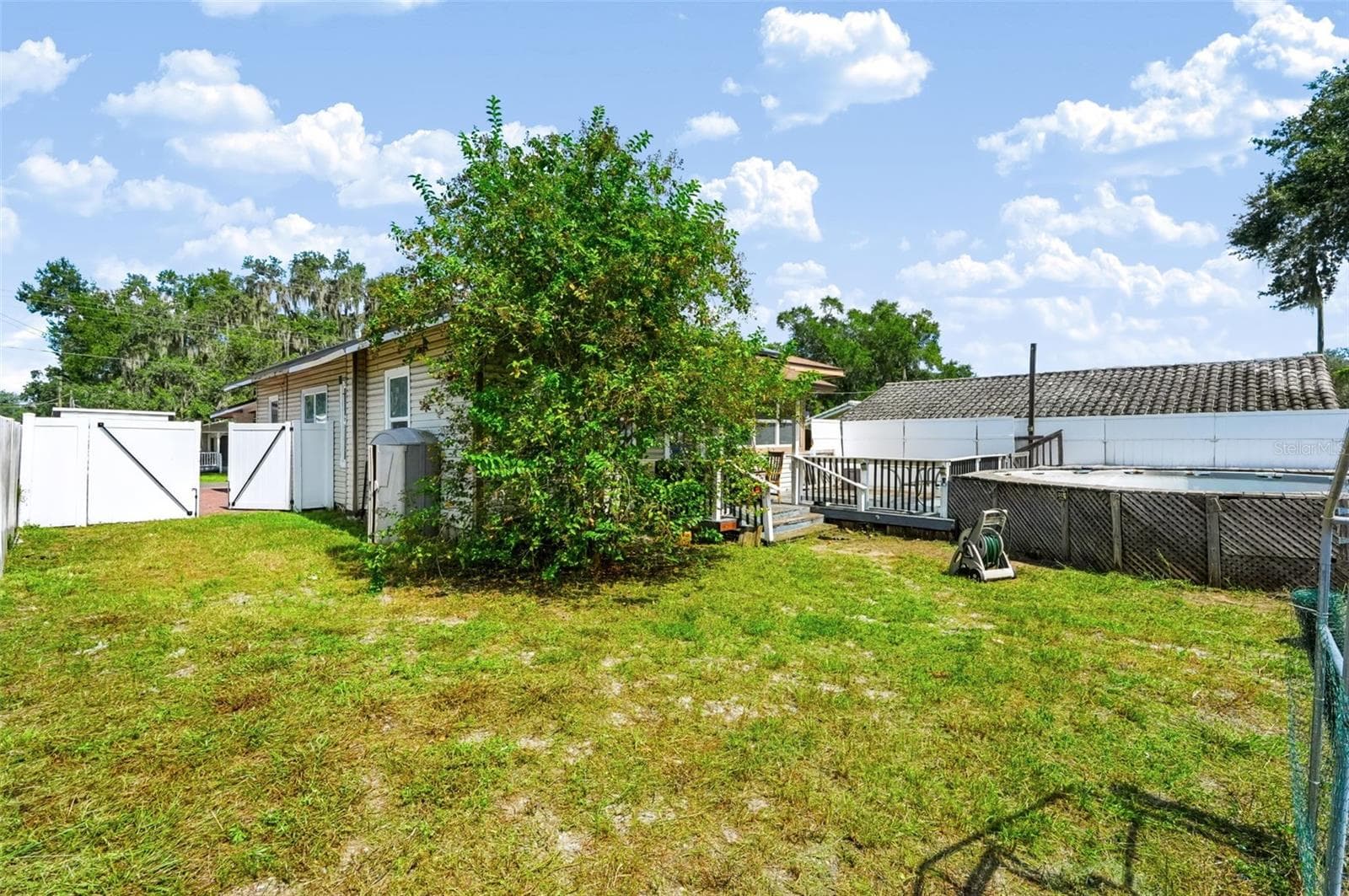 Single Family Residence at 307 W CHERRY ST, PLANT CITY, photo 32 of 40