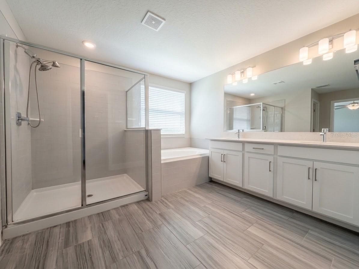 Single Family Residence at 8734 WINNING FIELDS RD, NEW PORT RICHEY, photo 16 of 26