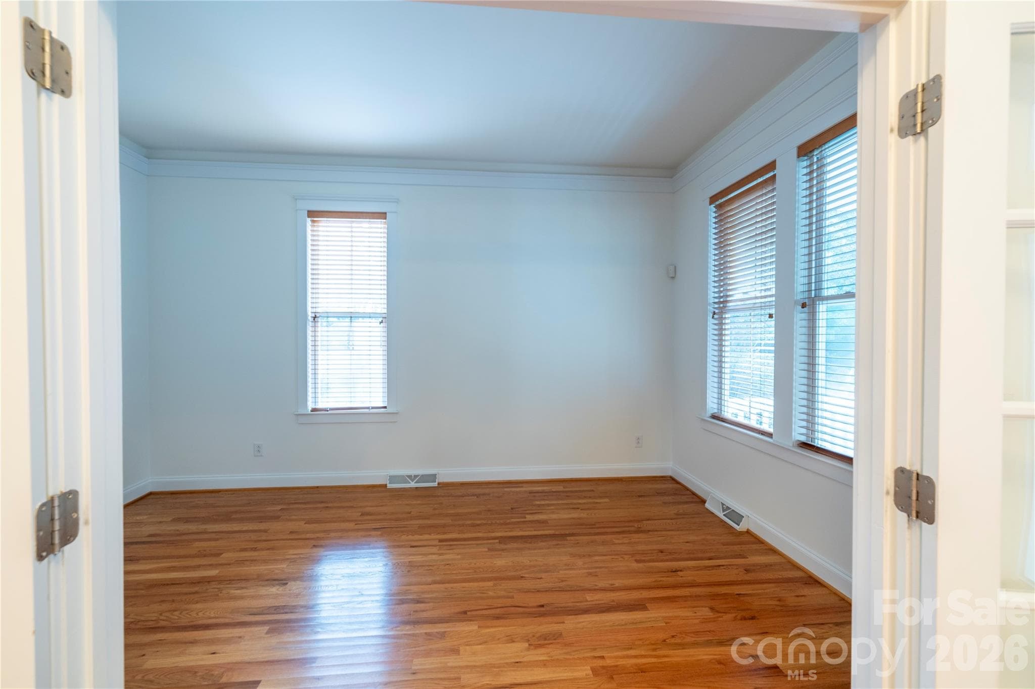 Single Family Residence at 116 Gresham Lane, Mooresville, photo 13 of 32