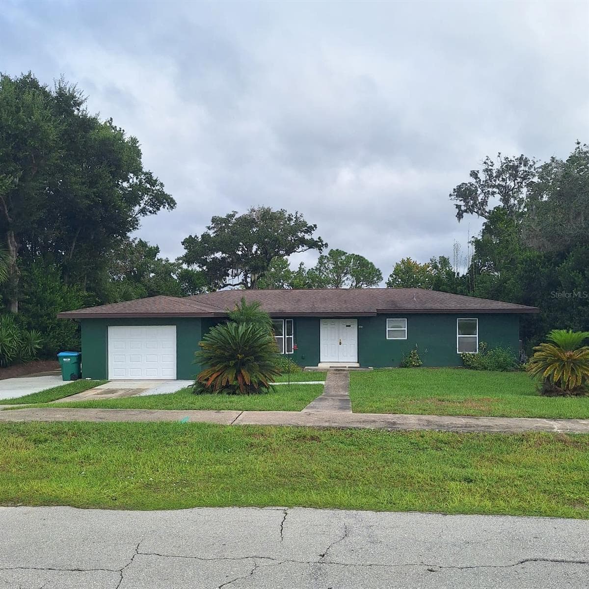 1670 N PAGE DR