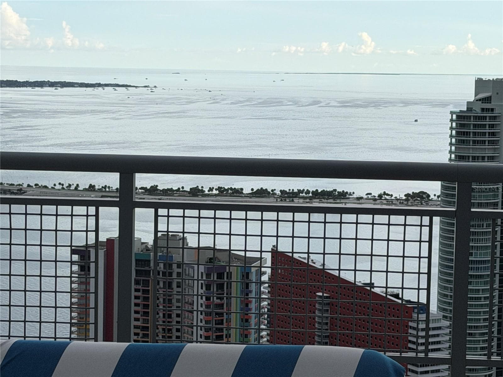 Condominium at 60 SW 13TH STREET #5212, MIAMI, photo 11 of 51