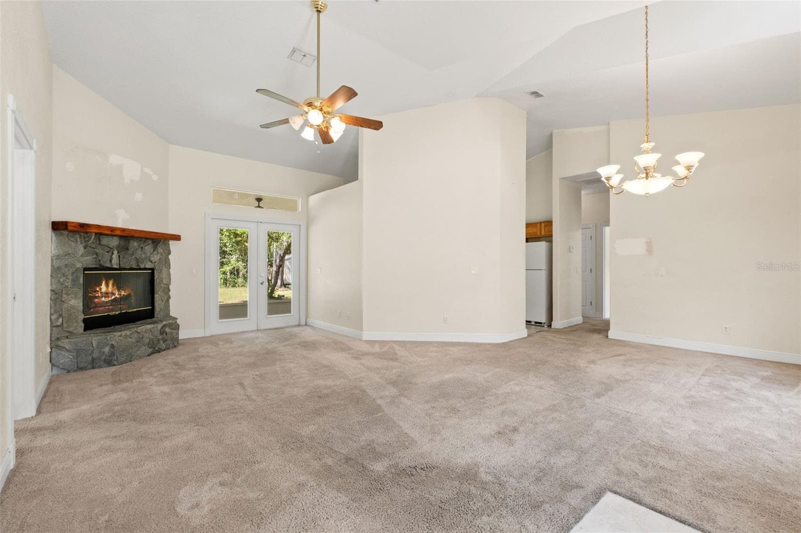 Single Family Residence at 10890 S TURNER AVE, FLORAL CITY, photo 14 of 47