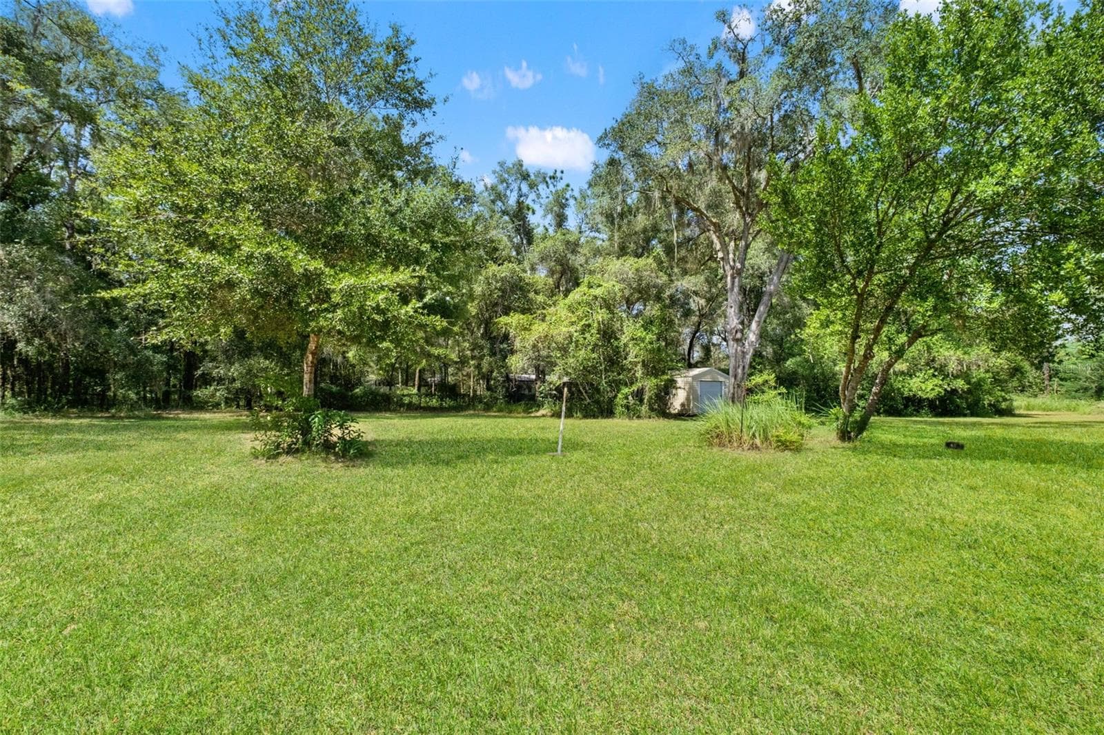 Single Family Residence at 10890 S TURNER AVE, FLORAL CITY, photo 45 of 47