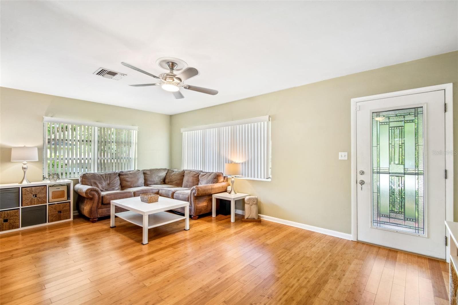 Single Family Residence at 422 W LOUISIANA AVE, TAMPA, photo 4 of 25