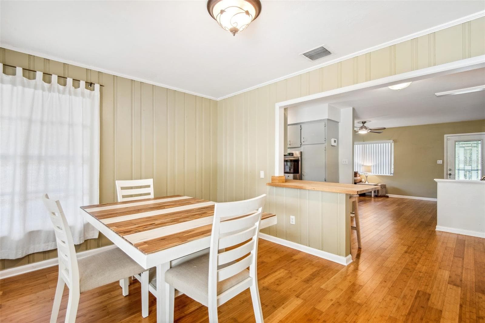 Single Family Residence at 422 W LOUISIANA AVE, TAMPA, photo 14 of 25