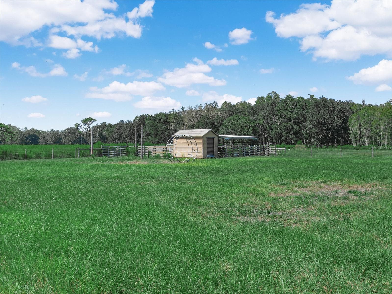 Single Family Residence at 15155 ROCKRIDGE RD, POLK CITY, photo 37 of 49