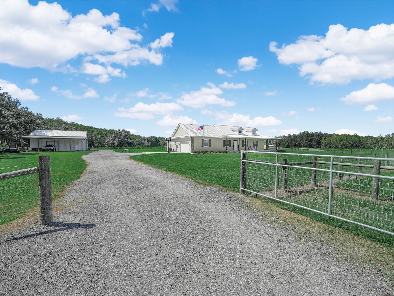 Single Family Residence at 15155 ROCKRIDGE RD, POLK CITY, photo 41 of 49
