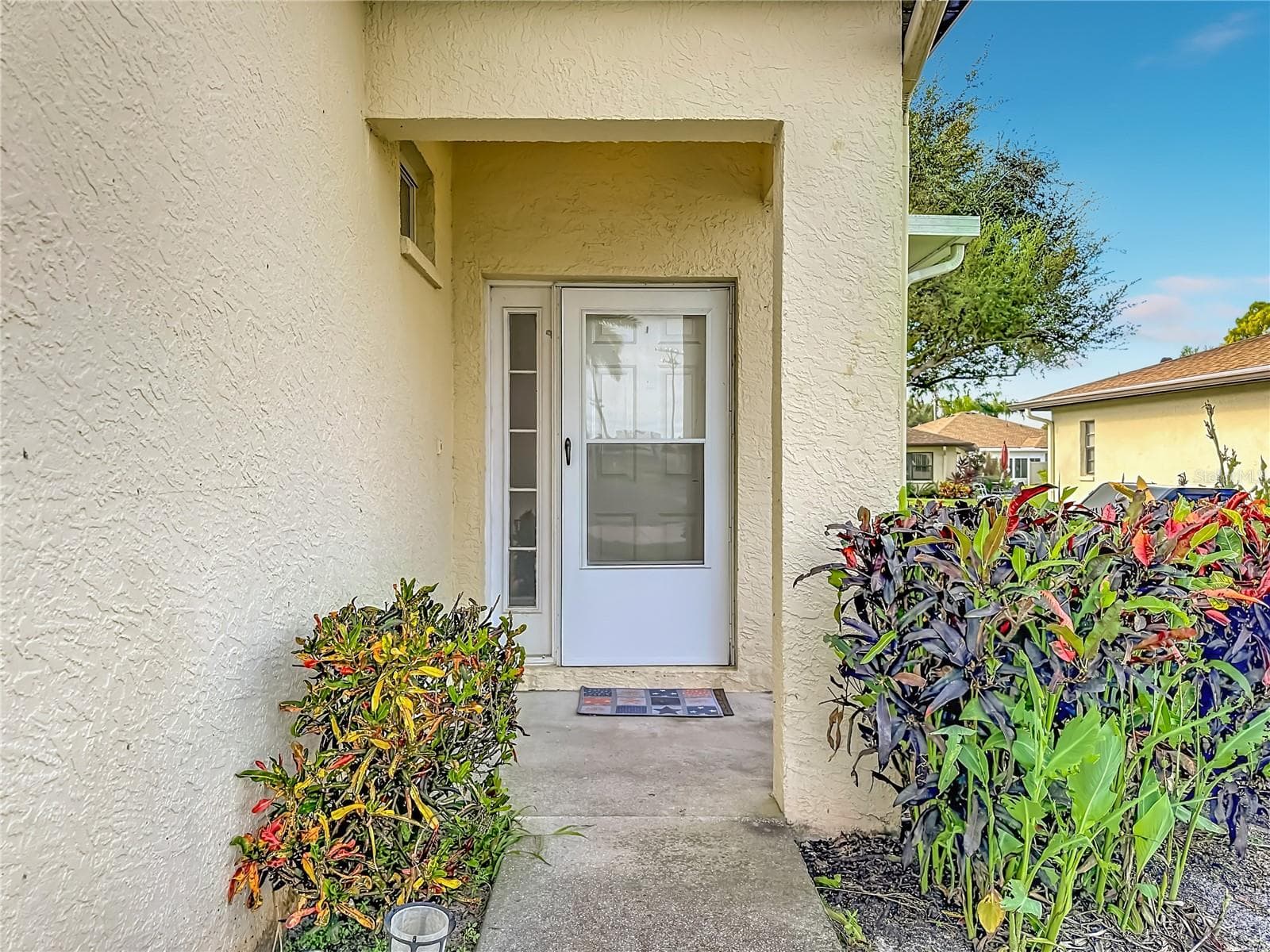 Welcome home! - 3308 60TH AVE W, BRADENTON