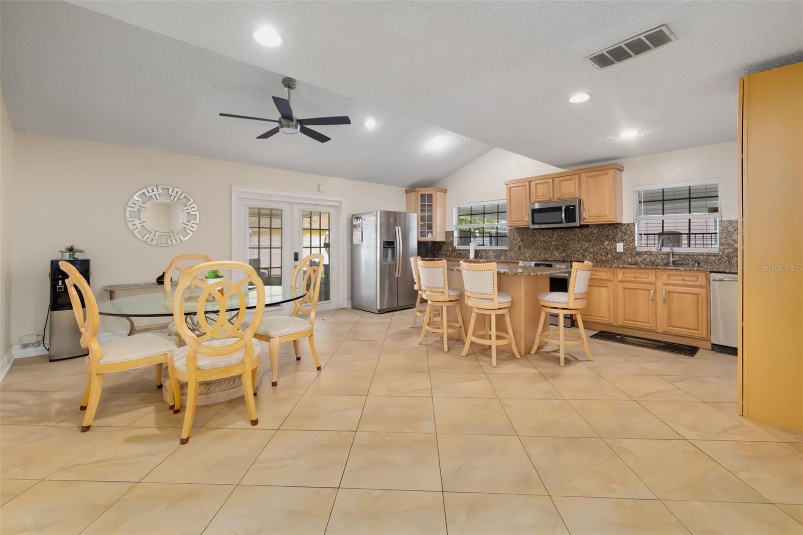 Single Family Residence at 6012 FRANCIS DR, APOLLO BEACH, photo 13 of 57