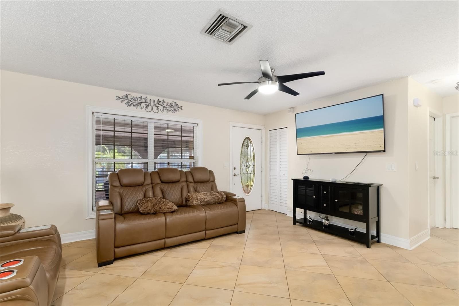 Single Family Residence at 6012 FRANCIS DR, APOLLO BEACH, photo 21 of 57