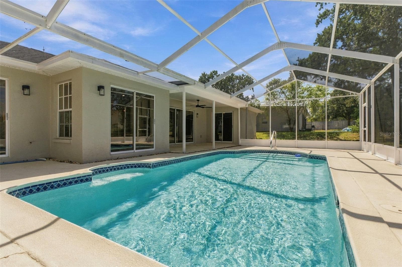Pool - SPRING HILL, SPRING HILL