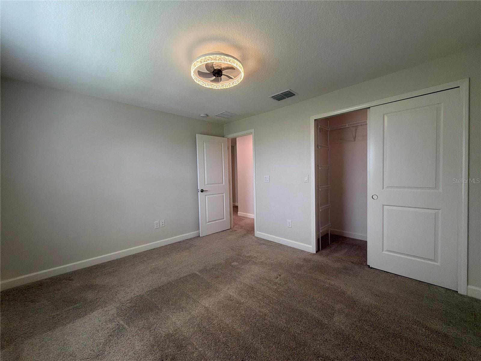 Single Family Residence at 5319 STOIC VALE DR, WIMAUMA, photo 12 of 19