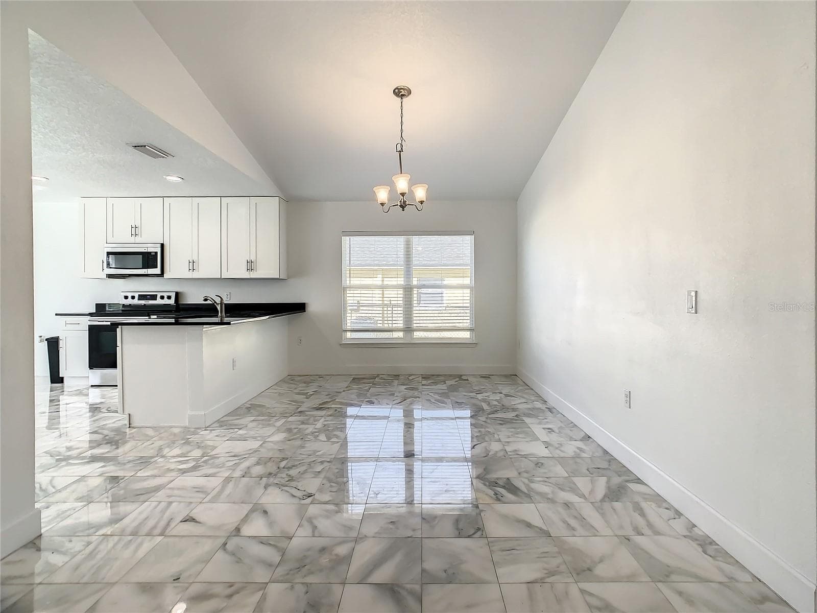 Single Family Residence at 438 JAY CT, POINCIANA, photo 10 of 47