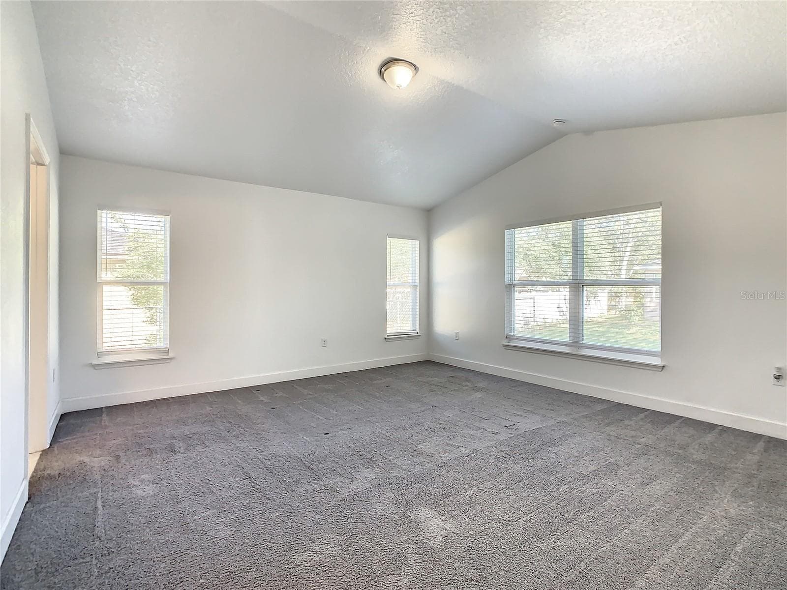 Single Family Residence at 438 JAY CT, POINCIANA, photo 33 of 47