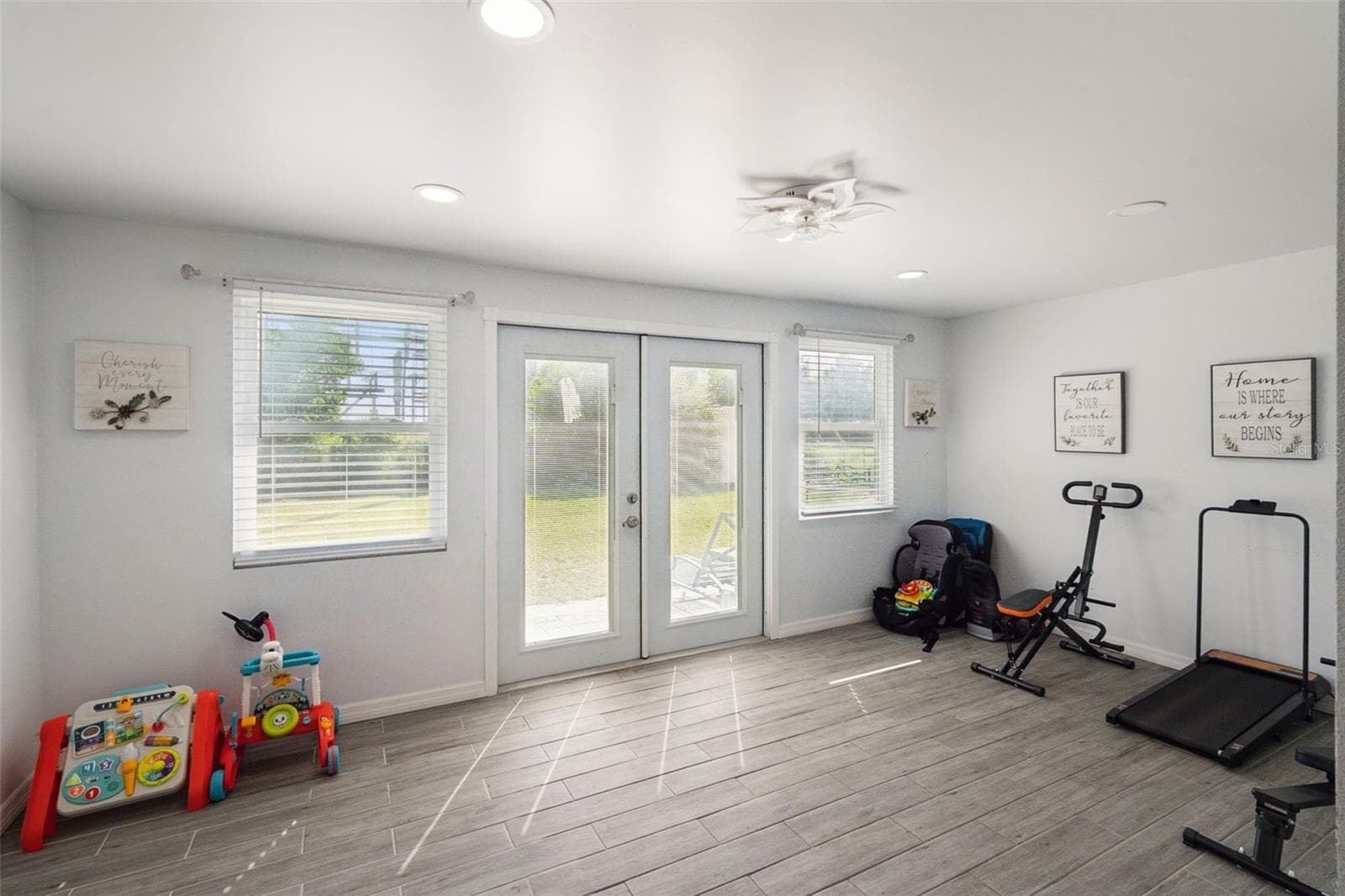 Single Family Residence at 1123 HAMPTON ST, CLERMONT, photo 11 of 27