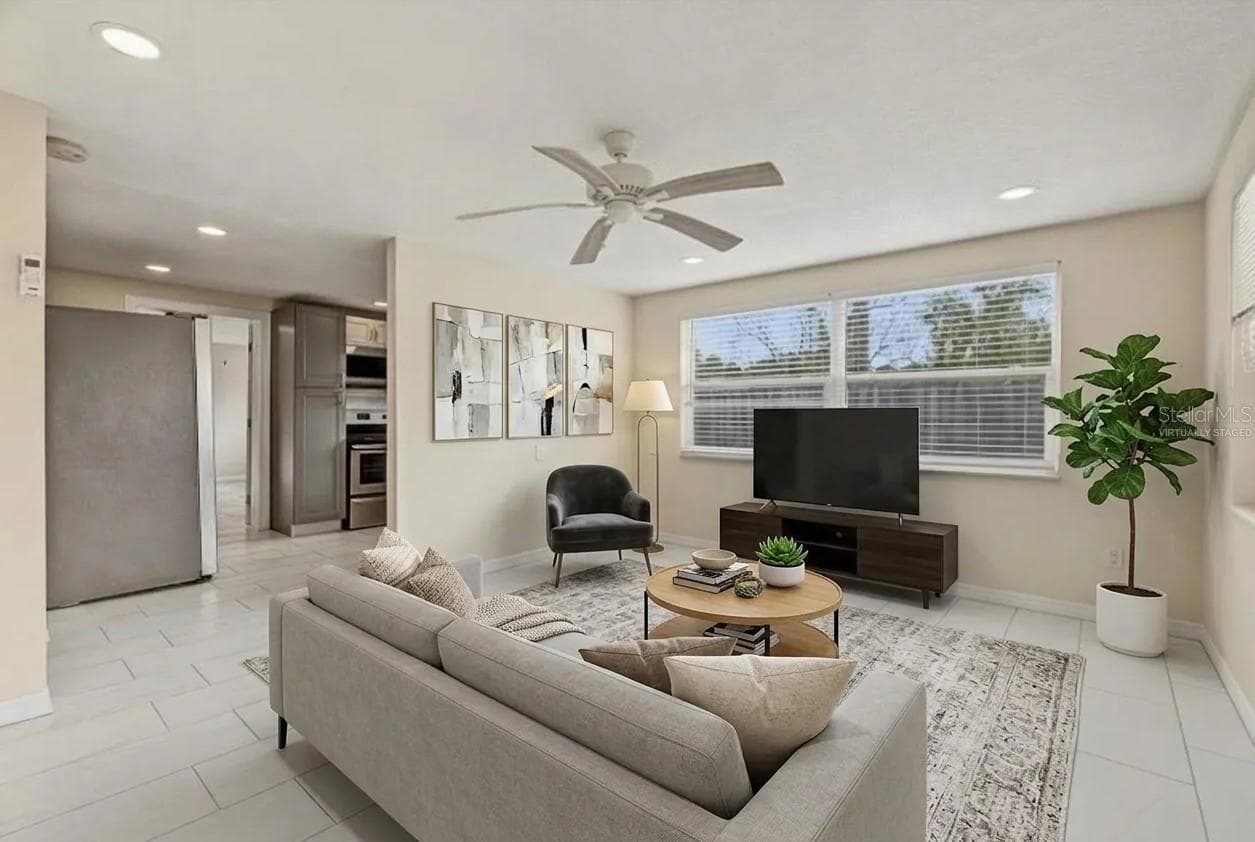 Front Family Room - Unit 1- 5117 Mallett Drive (This photo has been virtually staged) - 5117 MALLETT DR, PORT RICHEY