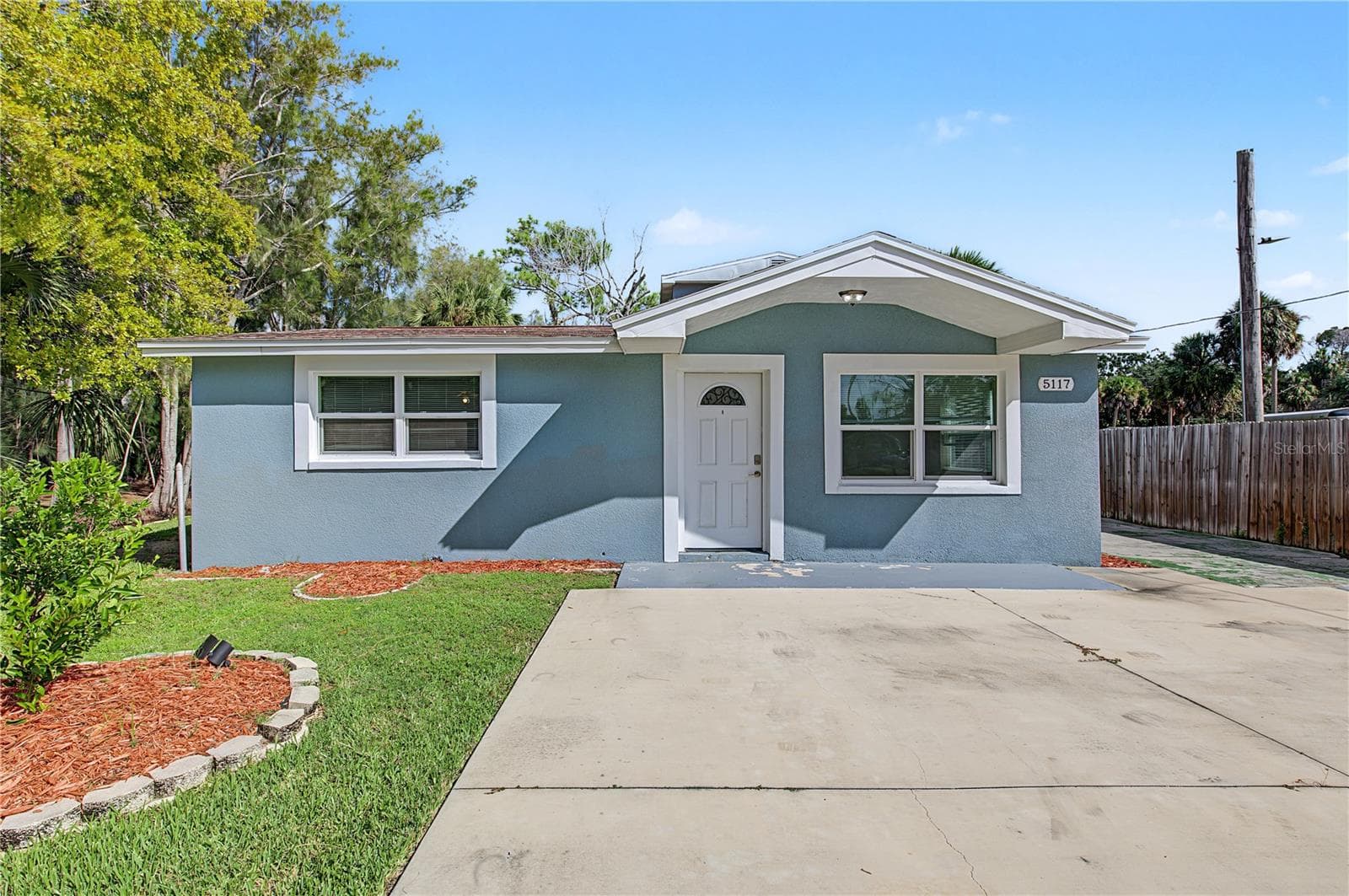 Front View - 5117 Mallett Drive - 5117 MALLETT DR, PORT RICHEY