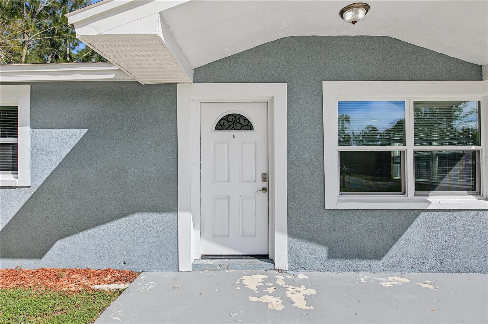 Front Entry Way - Unit 1 - 5117 Mallett Drive - 5117 MALLETT DR, PORT RICHEY