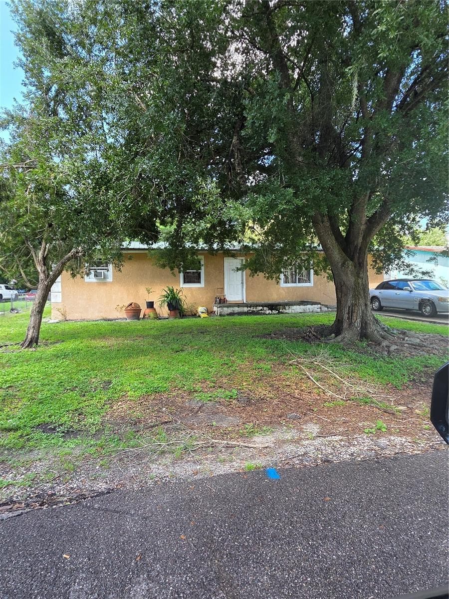 Single Family Residence at 419 N 14TH AVE, ARCADIA, photo 2 of 2