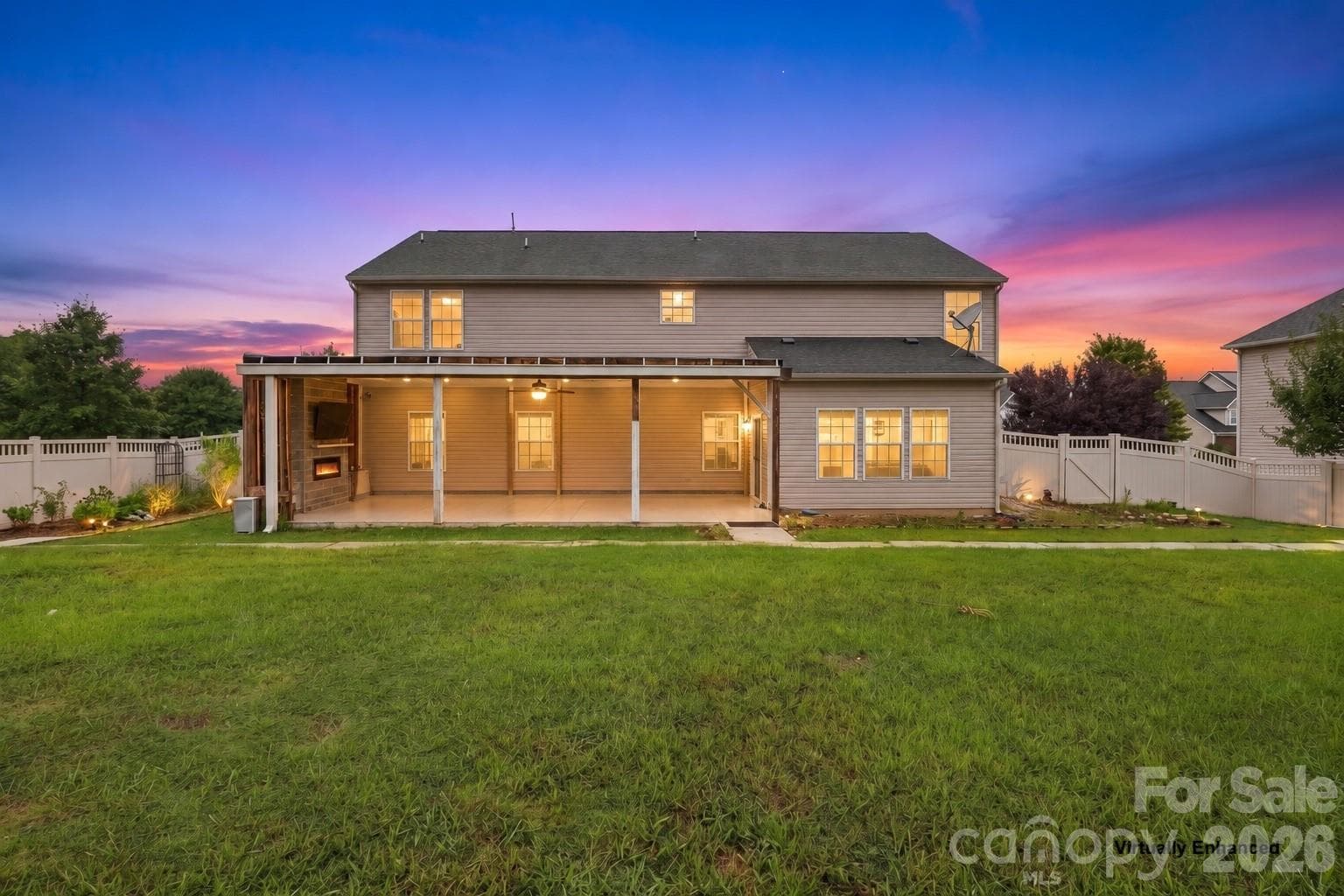 Single Family Residence at 13104 Red Vulcan Court, Charlotte, photo 33 of 48