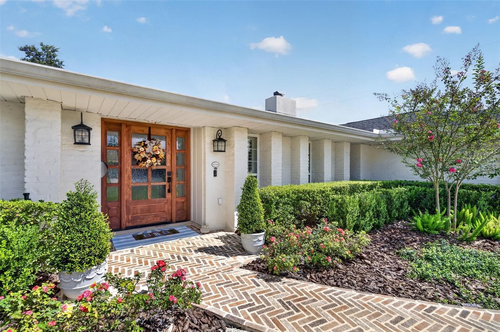 Single Family Residence at 911 THUNDER TRL, MAITLAND, photo 2 of 36