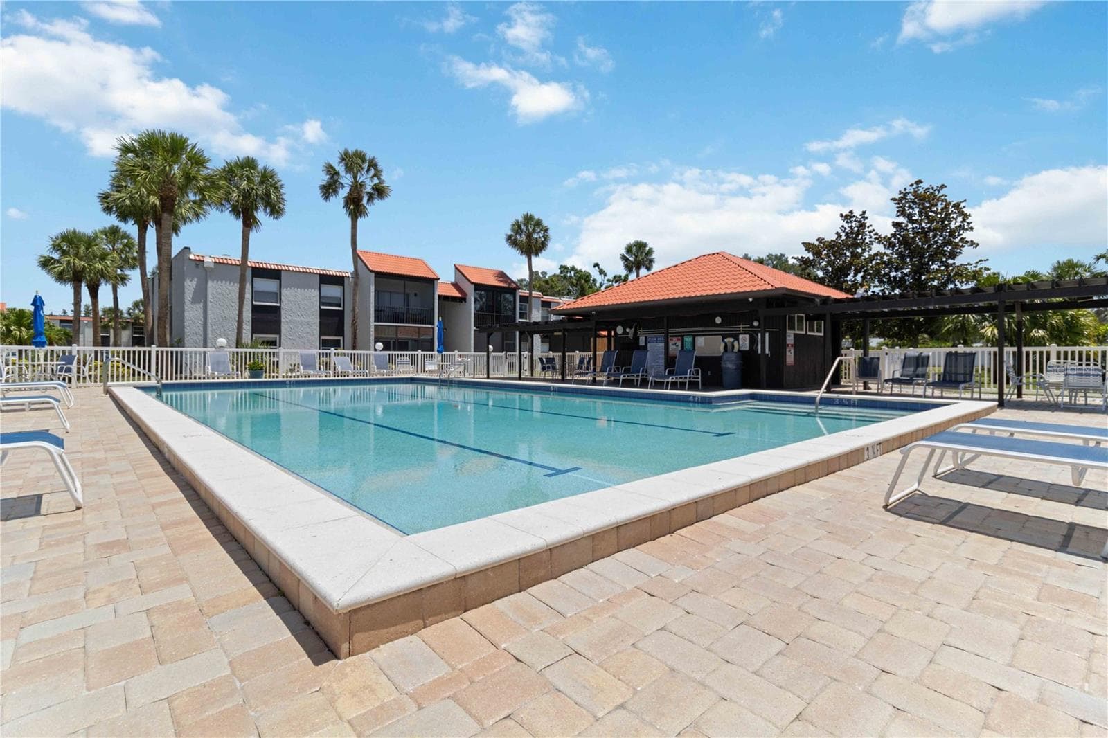Condominium at 3281 BENEVA RD #104, SARASOTA, photo 17 of 23