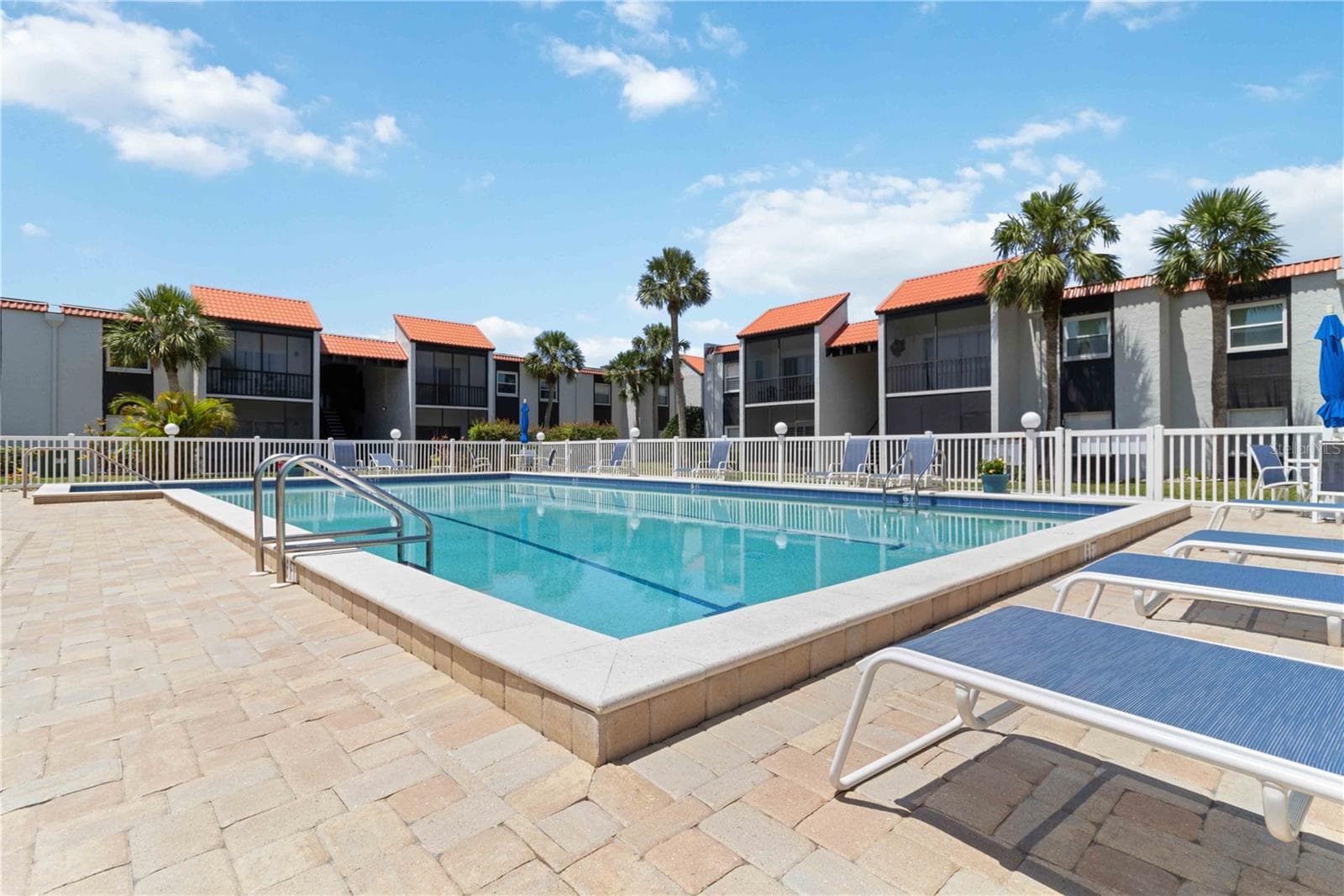 Condominium at 3281 BENEVA RD #104, SARASOTA, photo 18 of 23