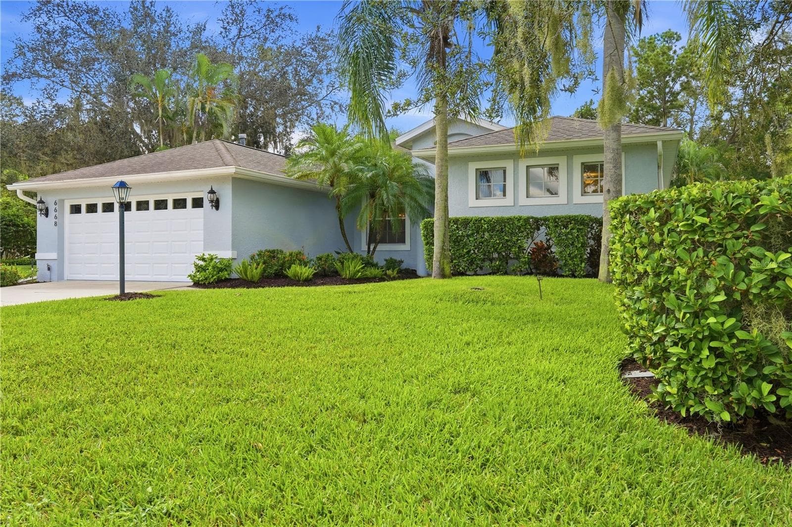 Single Family Residence at 6668 MEANDERING WAY, LAKEWOOD RANCH, photo 6 of 88
