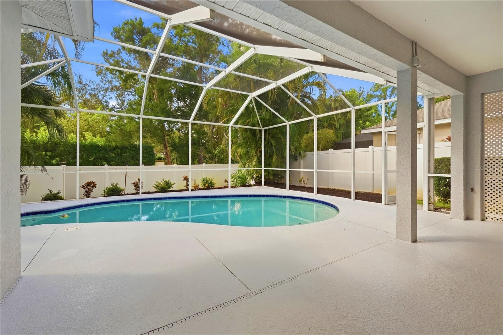 Single Family Residence at 6668 MEANDERING WAY, LAKEWOOD RANCH, photo 65 of 88