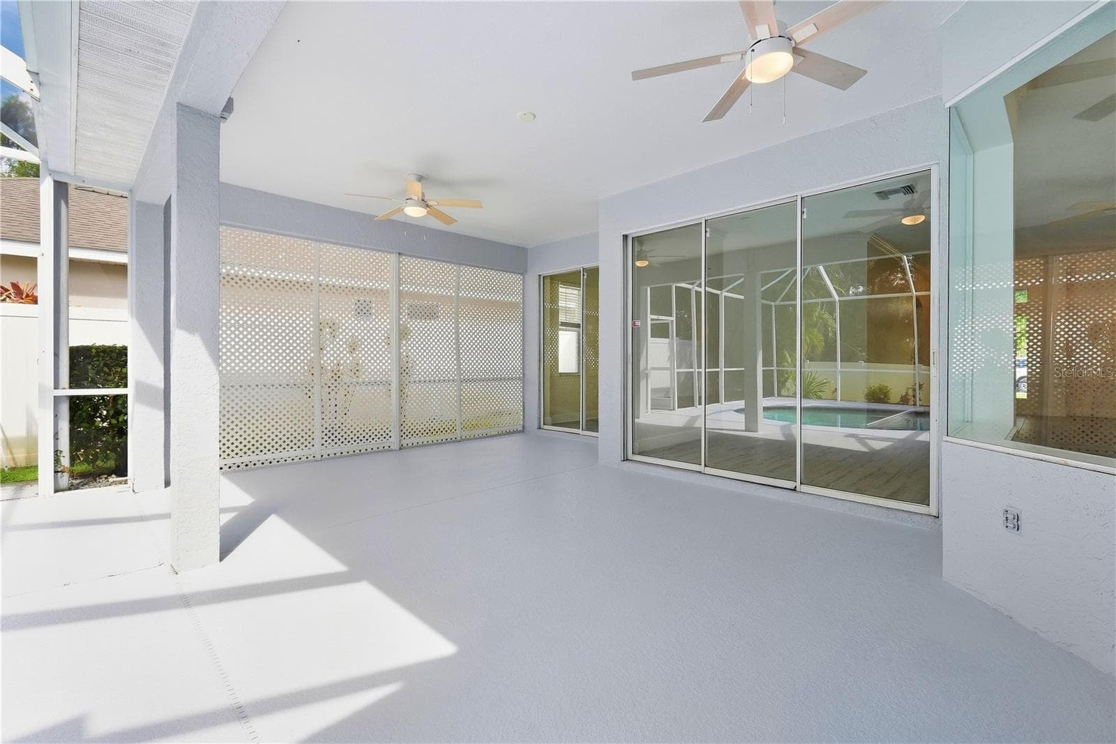 Single Family Residence at 6668 MEANDERING WAY, LAKEWOOD RANCH, photo 67 of 88