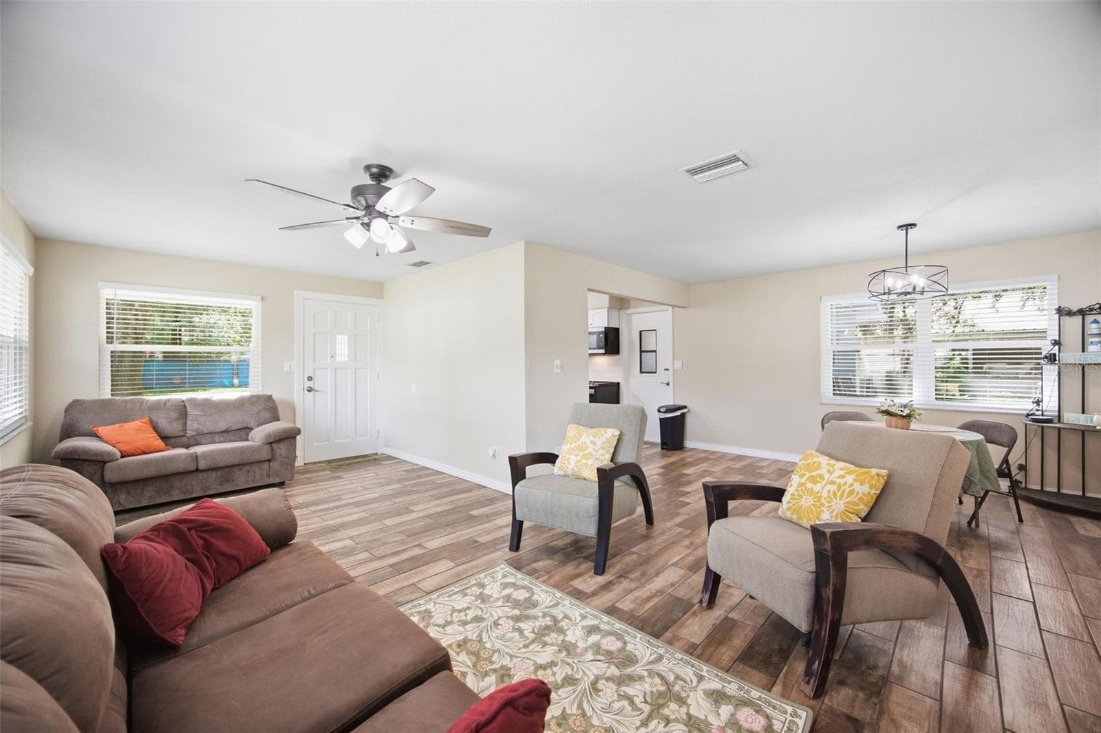 Single Family Residence at 38123 10TH AVE, ZEPHYRHILLS, photo 7 of 26