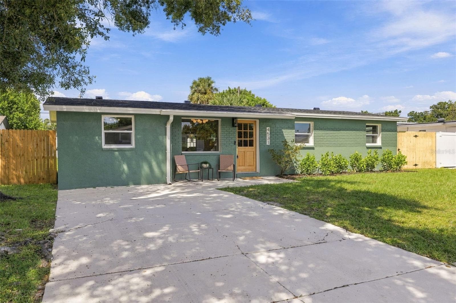Single Family Residence at 4531 W FERN ST, TAMPA, photo 2 of 26