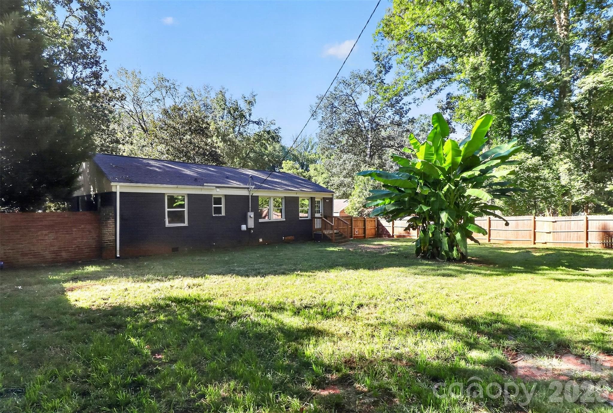 Single Family Residence at 2736 Royston Road, Charlotte, photo 38 of 43