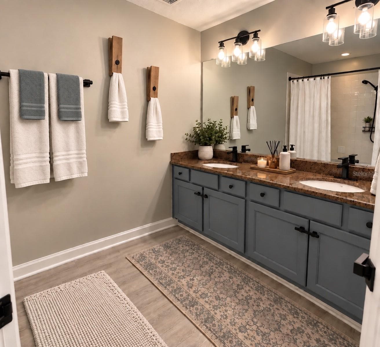 ensuite primary bath - 2520 GLENRISE PL, WESLEY CHAPEL