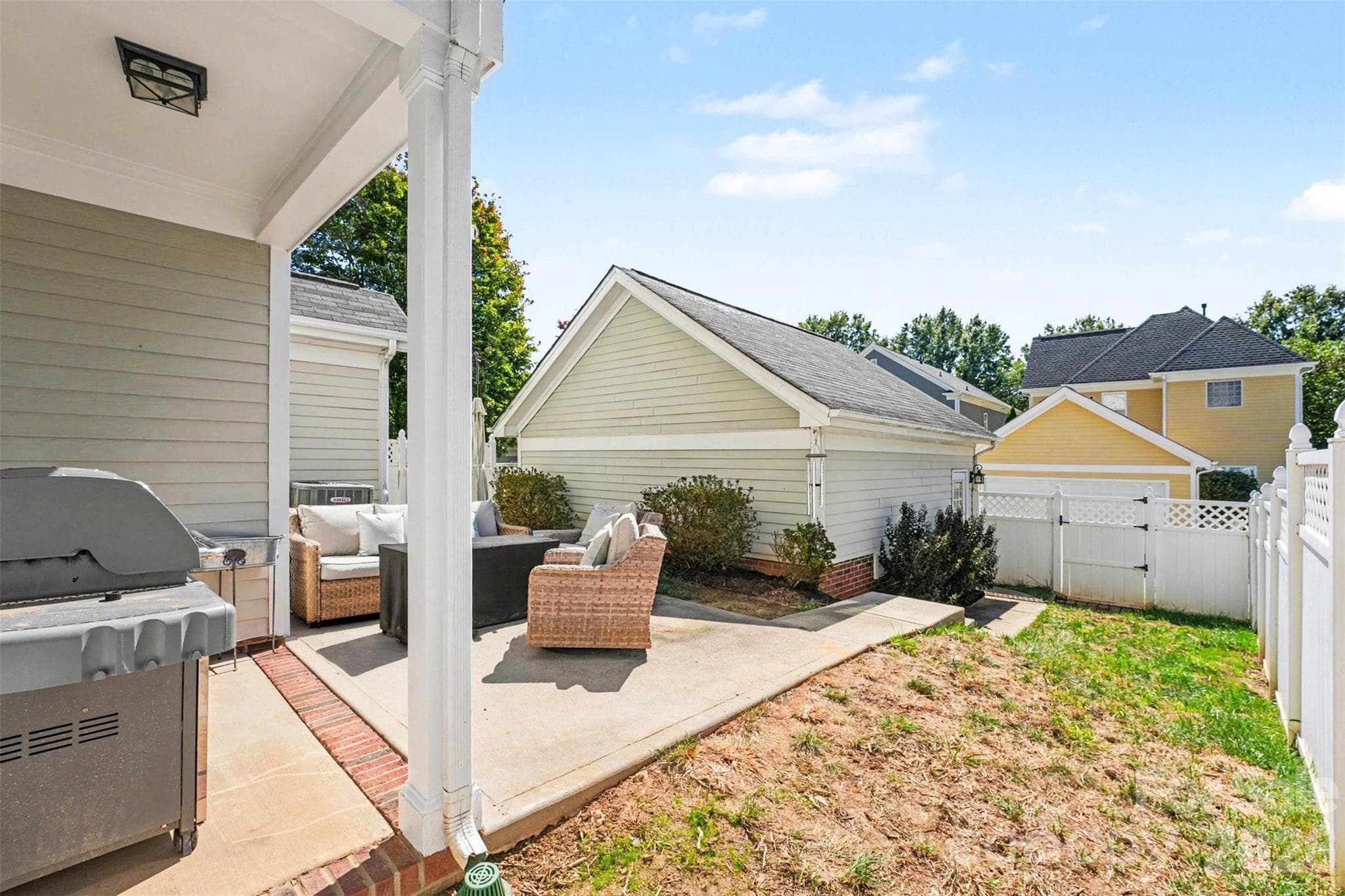 Single Family Residence at 16526 Spruell Street, Huntersville, photo 16 of 18