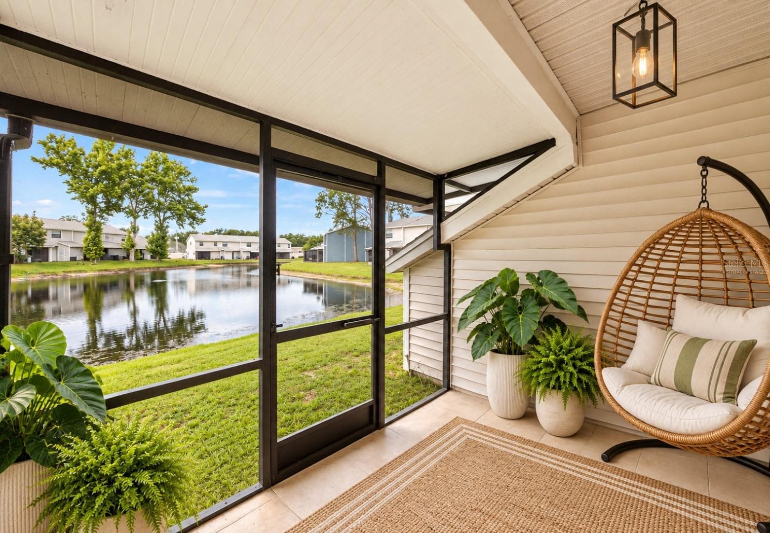 Virtually Staged - 5314 ABINGER CT, TAMPA