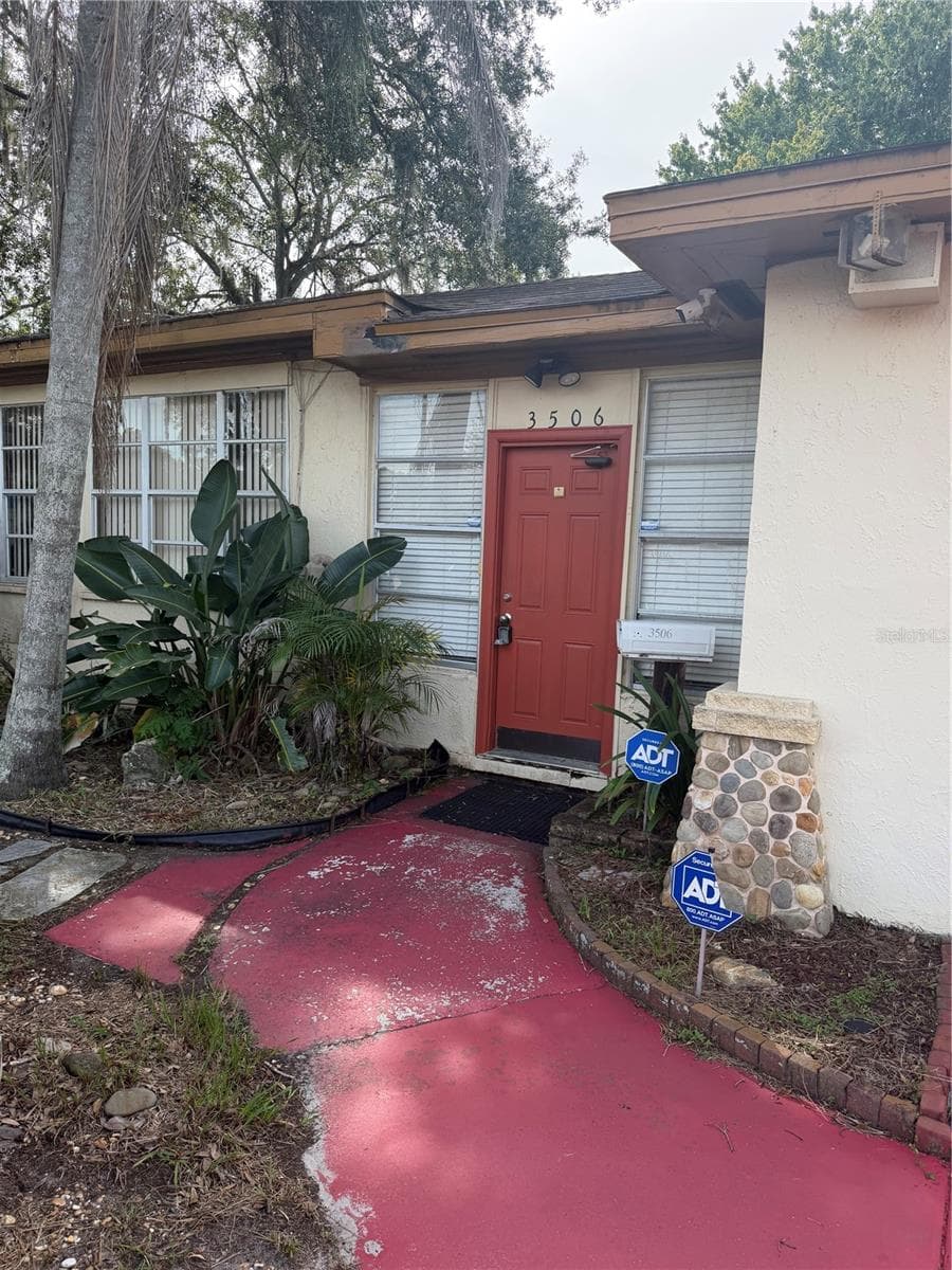 3506 LAKELAND HILLS BLVD