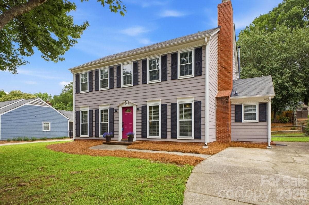 Single Family Residence at Charlotte, photo 2 of 35