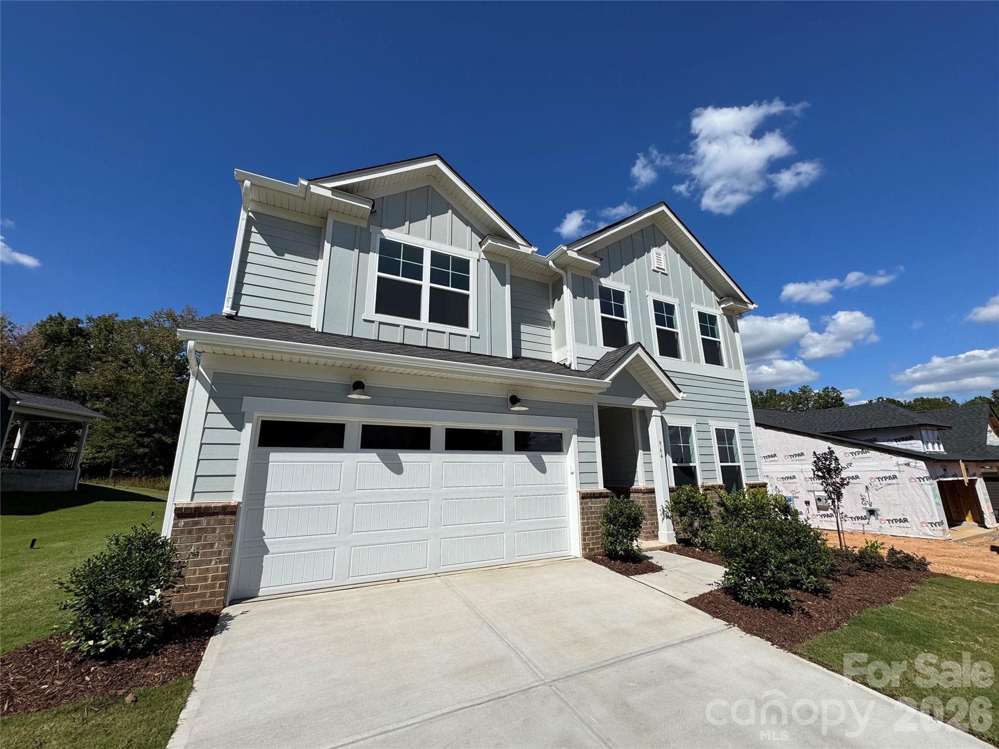 Single Family Residence at Lancaster, photo 4 of 55