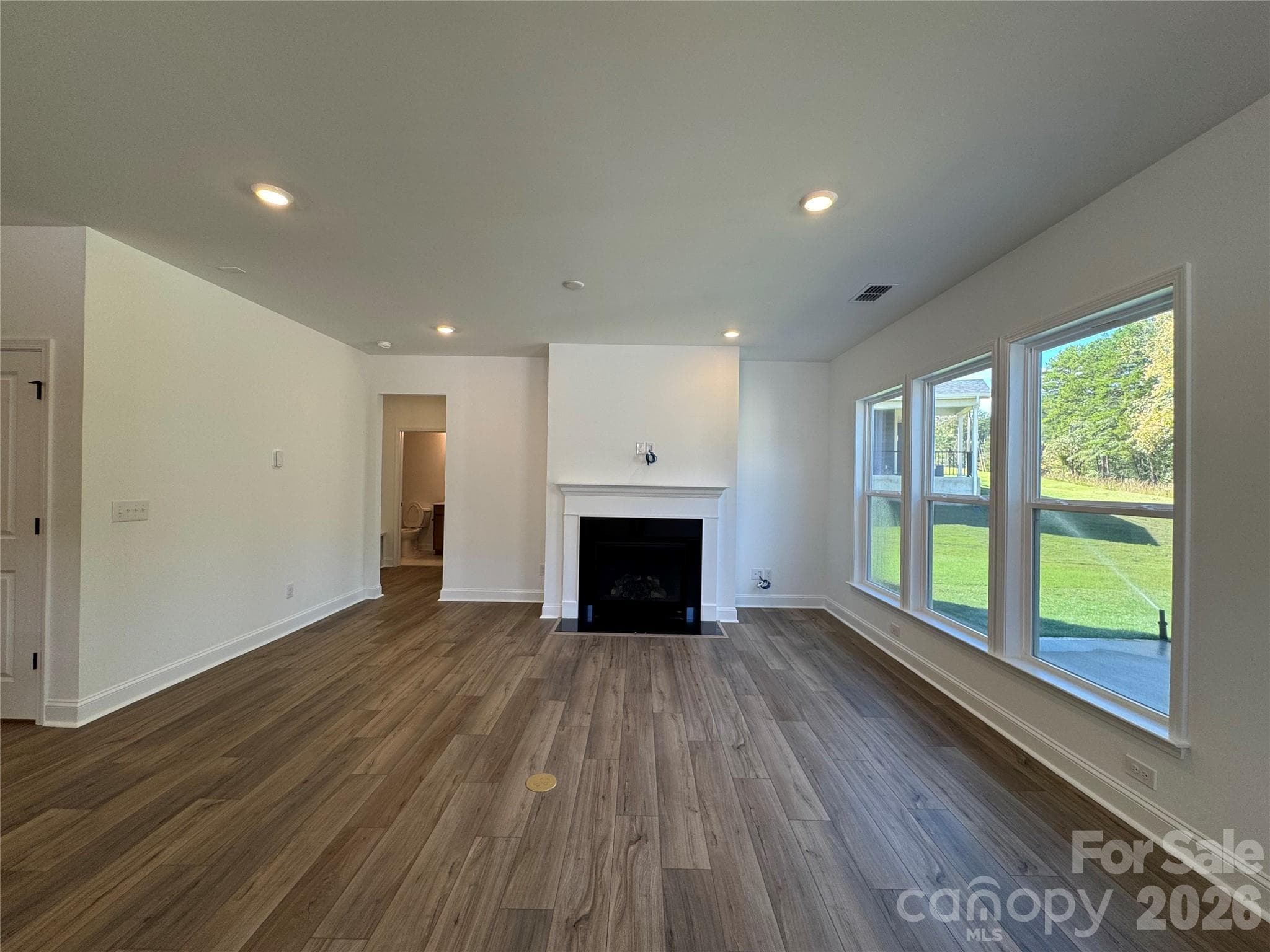 Single Family Residence at Lancaster, photo 20 of 55