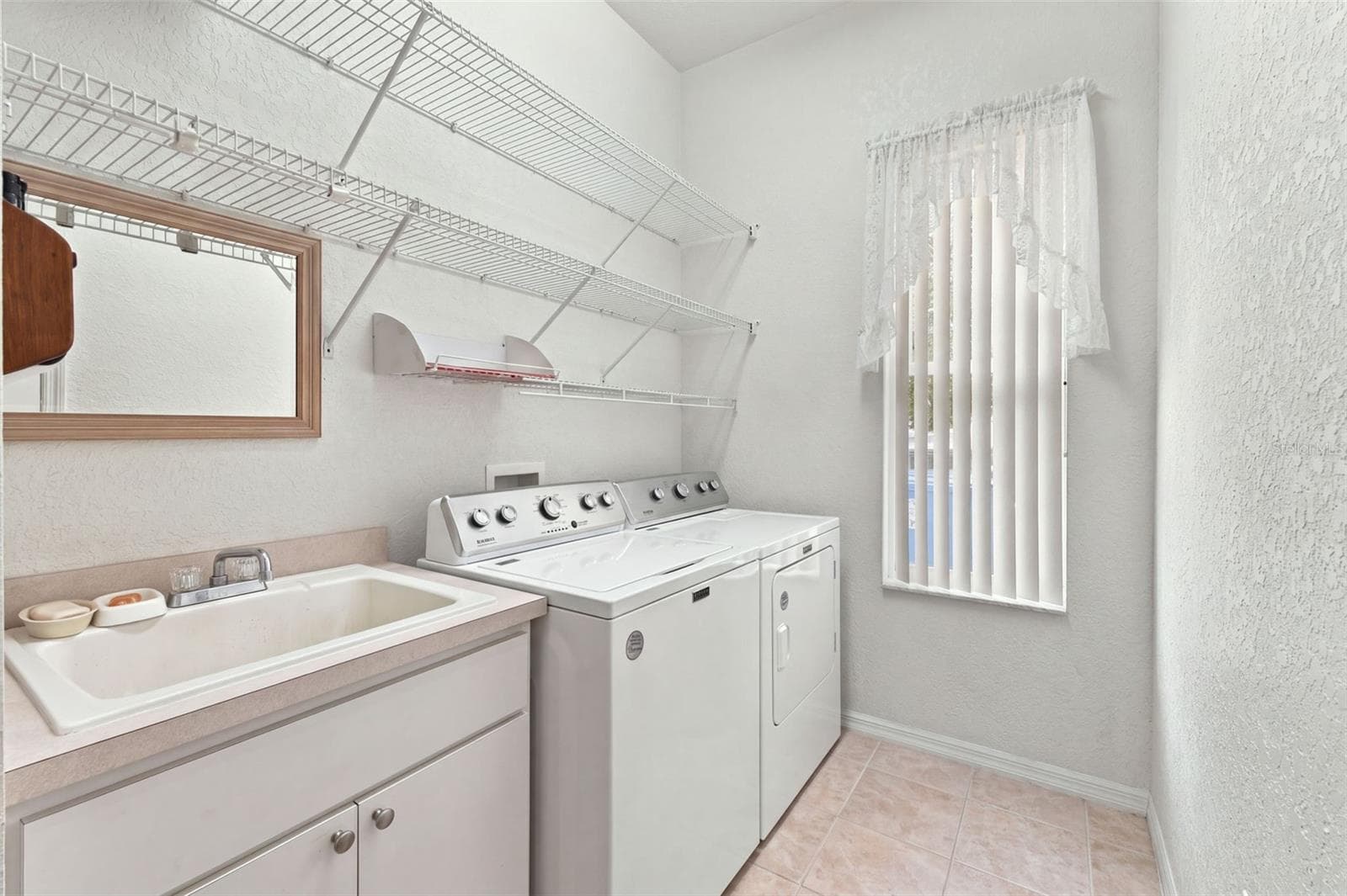 Laundry room - 7420 NIGHTWALKER RD, WEEKI WACHEE